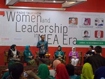 ISWI Jatim Bekerjasama dengan IWATA Selenggarakan Talkshow Women And Leadership in MEA Era