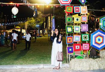 Erni Dosen UNTAG Surabaya Mengikuti Loy Kratong Festival di KKU Thailand